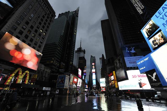 Sinistre Times Square Sinistre Times Square