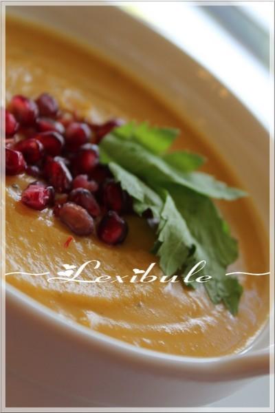 Velouté de courge butternut au lait de coco et au cari Velouté de courge butternut au lait de coco et au cari