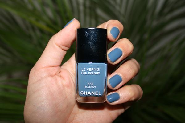 Blue Jeans attitude avec Chanel et agnès b