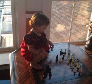 Le jeu d'échecs en héritage | Arabella Trump play chess