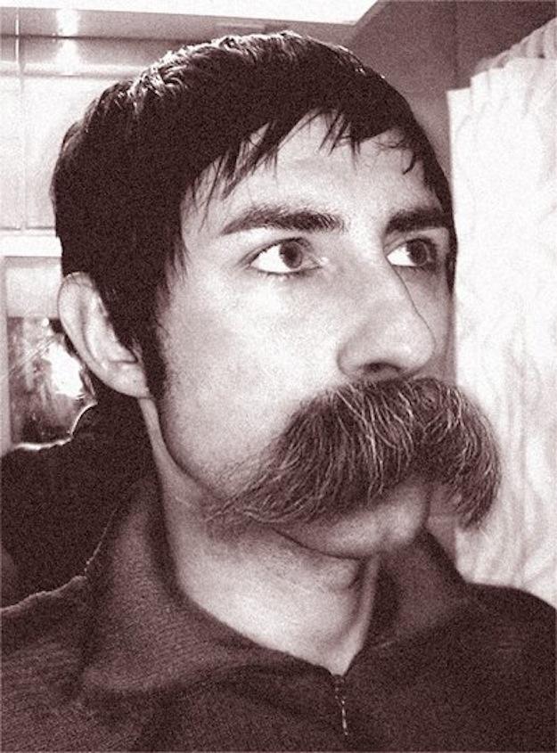 Top 20 des moustaches !! | À Découvrir
