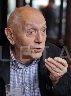 pretre Il le dit haut et fort : l’Eglise « se casse la gueule »