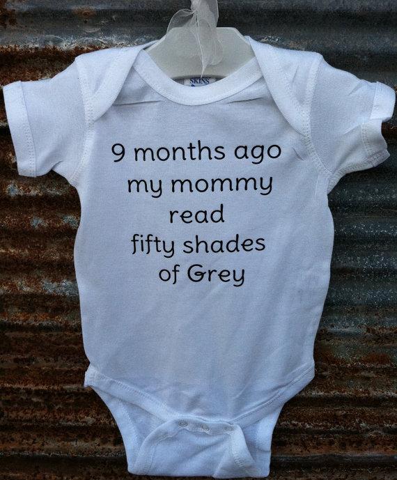50 nuances de gris inspire la mode pour nouveaux nés…