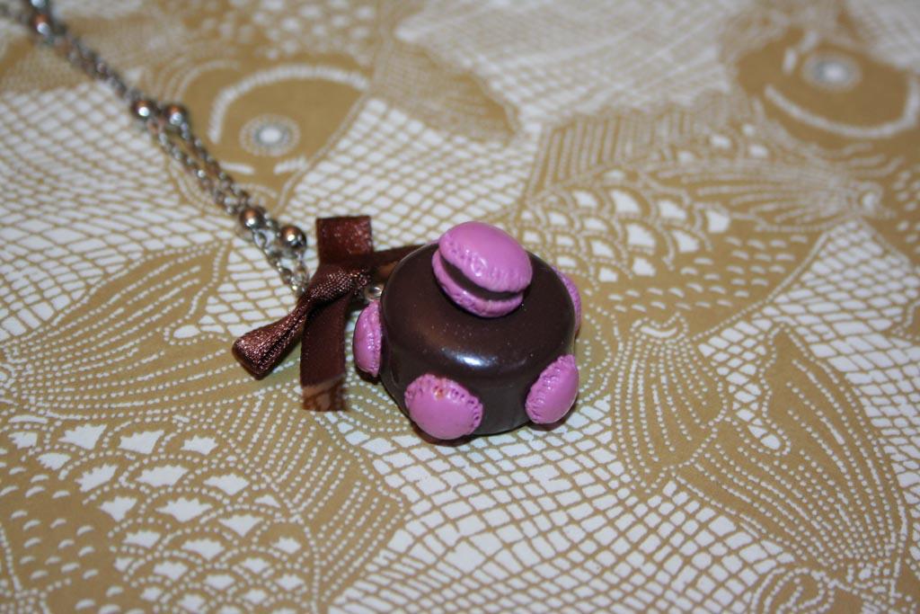 sautoir gateau macarons bijoux gourmands