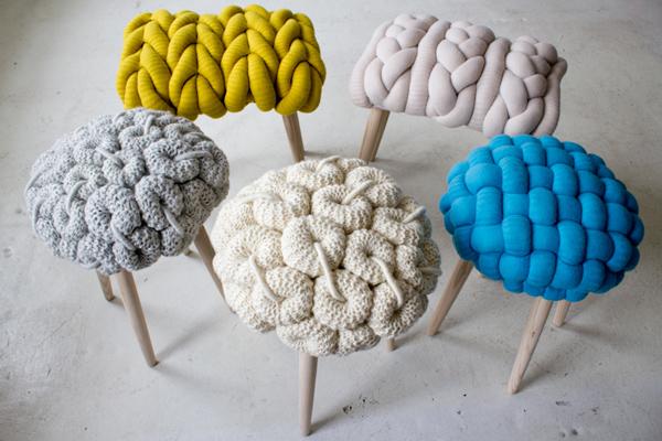 Knit-Stools-ClaireAnneOBrien Propos Déco
