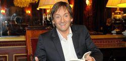 Pierre Palmade attaque en justice un jeune homme de 27 ans qui lui aurait volé 40.000 euros Pierre Palmade attaque en justice un jeune homme de 27 ans qui lui aurait volé 40.000 euros