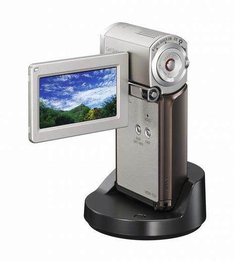 Sony Handycam HDR-TG1 tient dans la poche