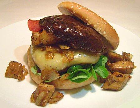 Hamburger-aux-Cepes-2.JPG