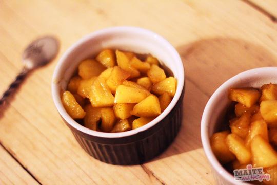 pomme_caramelisee_crumble_biscuit {Faux} Crumble de pommes renversée