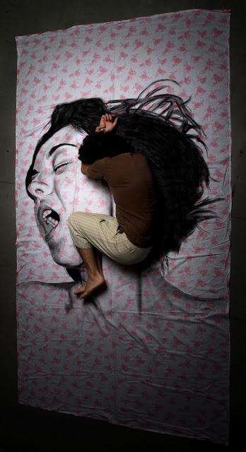 Une série orgasmique par Diego Beyro, Argentine - Peinture sur drap