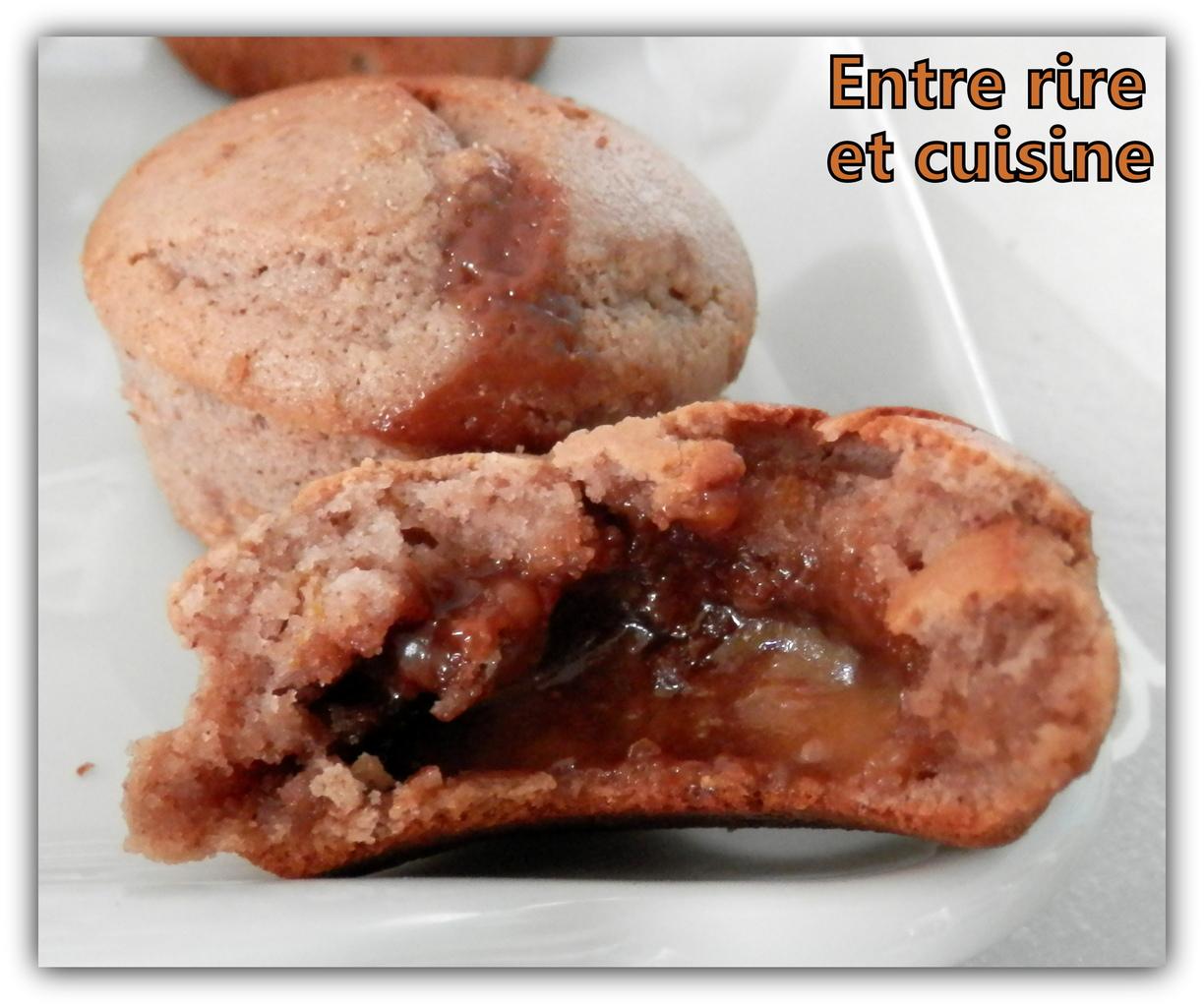Mini-moelleux à la châtaigne, zeste d'orange et coeur fondant au caramel Mini-moelleux à la châtaigne, zeste d'orange et coeur fondant au caramel