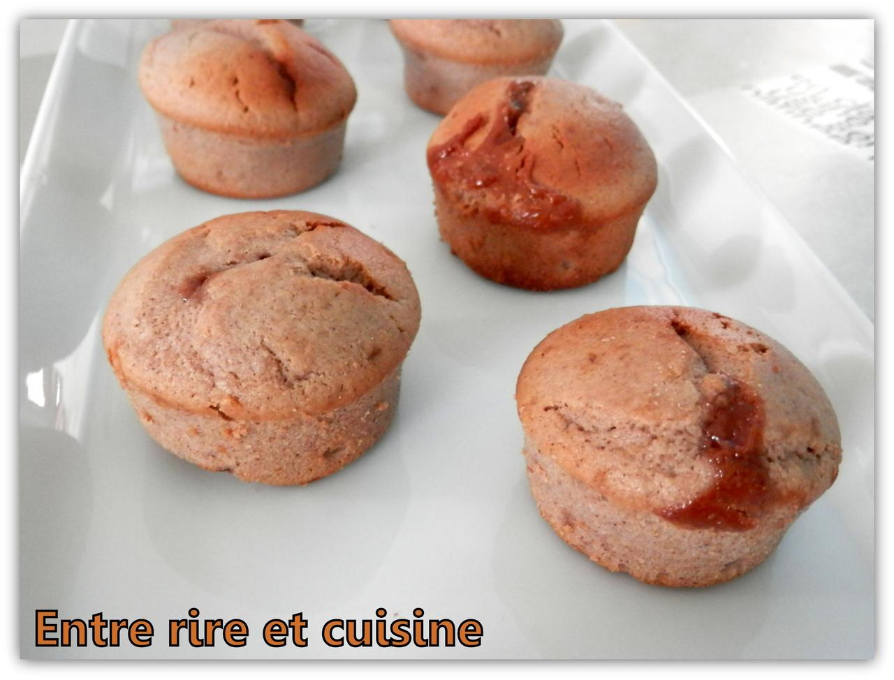 Mini-moelleux à la châtaigne, zeste d'orange et coeur fondant au caramel Mini-moelleux à la châtaigne, zeste d'orange et coeur fondant au caramel