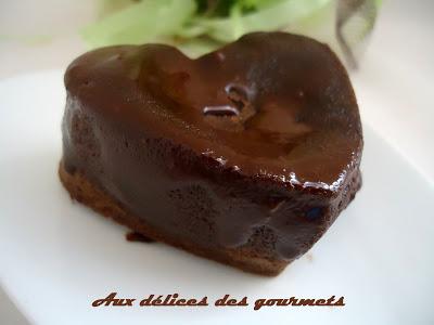 MOELLEUX AU CHOCOLAT CŒUR CAFÉ MOELLEUX AU CHOCOLAT CŒUR CAFÉ