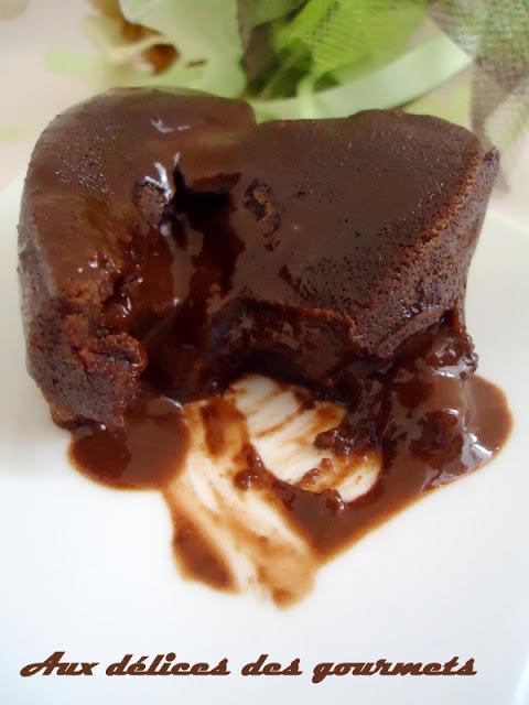 MOELLEUX AU CHOCOLAT CŒUR CAFÉ MOELLEUX AU CHOCOLAT CŒUR CAFÉ
