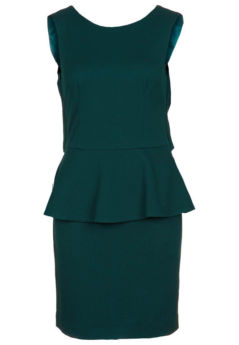 Le vert émeraude, une couleur bijou / Emerald green Le vert émeraude, une couleur bijou / Emerald green