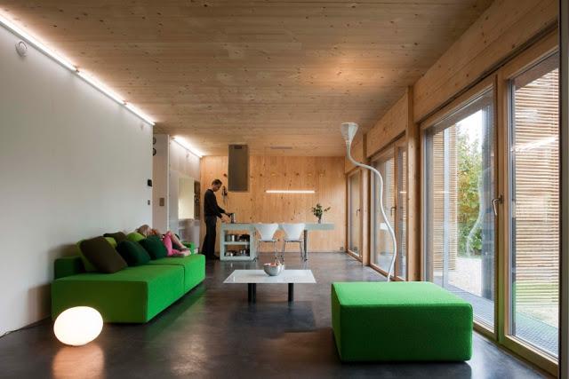 Maison Passive à Bessancourt par l'Agence Karawitz, en Ile-de-France - Architecture