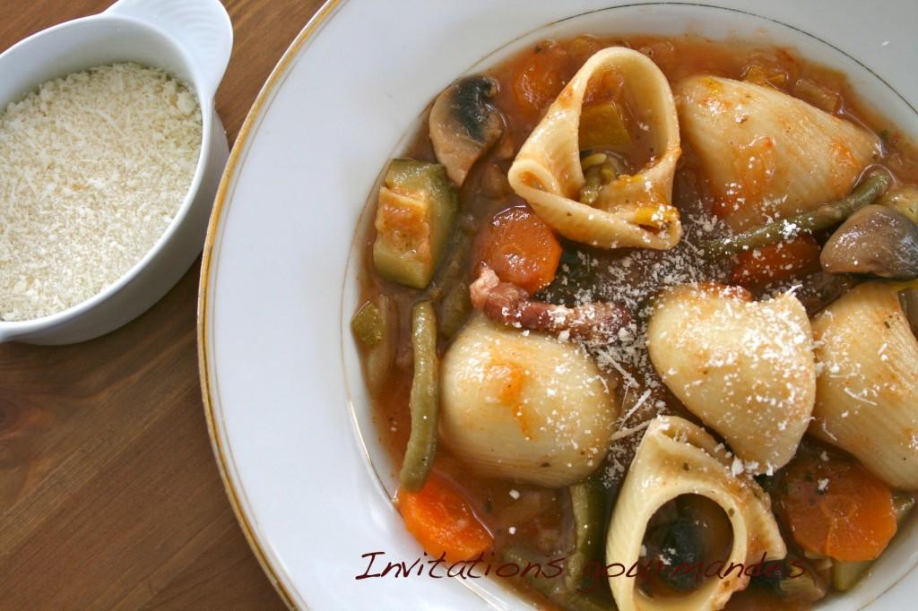 IMG_4987 MINESTRONE AUX CONCHIGLIES