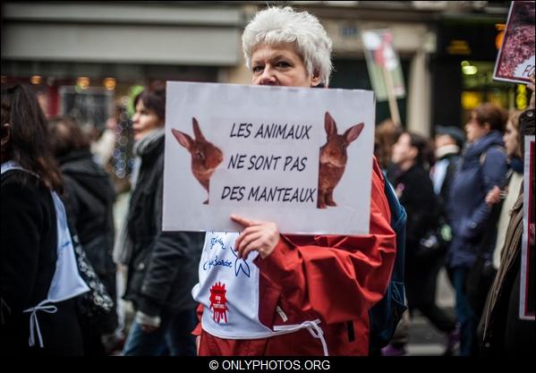 manif-anti-fourrure-paris0013