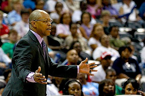 WNBA : Fred WILLIAMS prolonge à Atlanta Fred-WILLIAMS--Atlanta-_Andrew-SNOOK.jpg