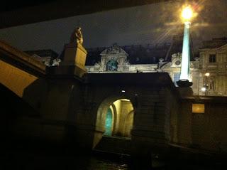 Noël, Mon Paris Mon Télérama... Ma série : LES REVENANTS sur Canal + et l'album de Tardi + encore de cadeaux petits grands j'ai fait ma liste..... Noël, Mon Paris Mon Télérama... Ma série : LES REVENANTS sur Canal + et l'album de Tardi + encore de cadeaux petits grands j'ai fait ma liste.....