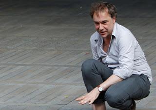 Noël, Mon Paris Mon Télérama... Ma série : LES REVENANTS sur Canal + et l'album de Tardi + encore de cadeaux petits grands j'ai fait ma liste..... Noël, Mon Paris Mon Télérama... Ma série : LES REVENANTS sur Canal + et l'album de Tardi + encore de cadeaux petits grands j'ai fait ma liste.....