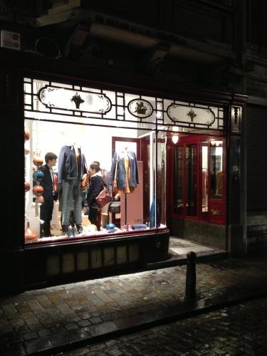 Sessùn Sessùn, Bruxelles, Rue Marché au charbon,