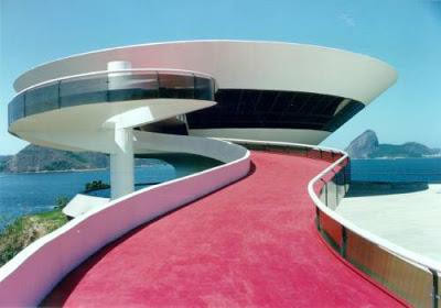 Hommage à Oscar Niemeyer...!
