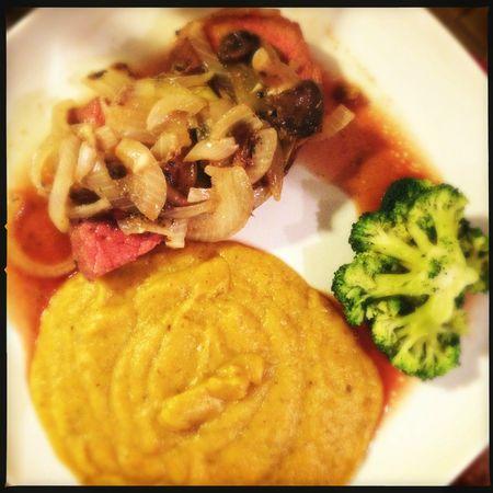 En passant : Rôti de boeuf à la forestière... IMG_8699