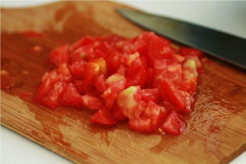 tomates coupées en dés