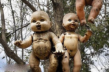 L’île des Poupées L’île des Poupées