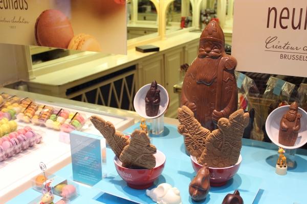 Bruxelles à l'heure de Noël voyage,bruxelles,belgique,galeries royales saint hubert,godiva,corné port royal,neuhaus,mary