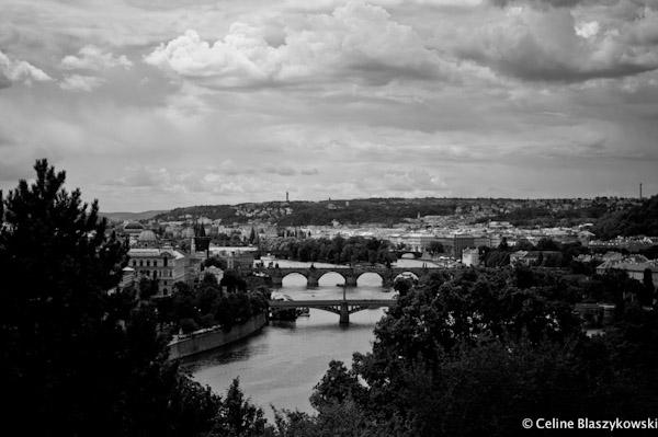 Prague : Vue sur le pont Charles