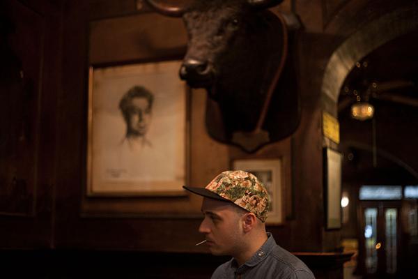 MOUPIA – HOLIDAY 2012 COLLECTION LOOKBOOK MOUPIA – HOLIDAY 2012 COLLECTION LOOKBOOK