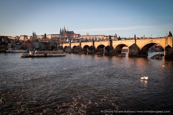 Chroniques de l'aventure Tchèque : autour du Pont Charles et le long de la Vitara (2/3) 8241895697_9ba5e8748b_b.jpeg
