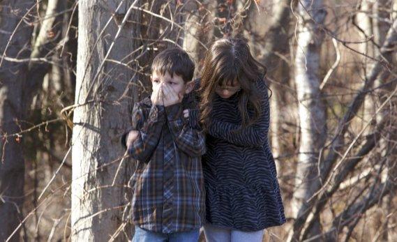 Fusillade au Connecticut: 26 morts, dont 18 enfants