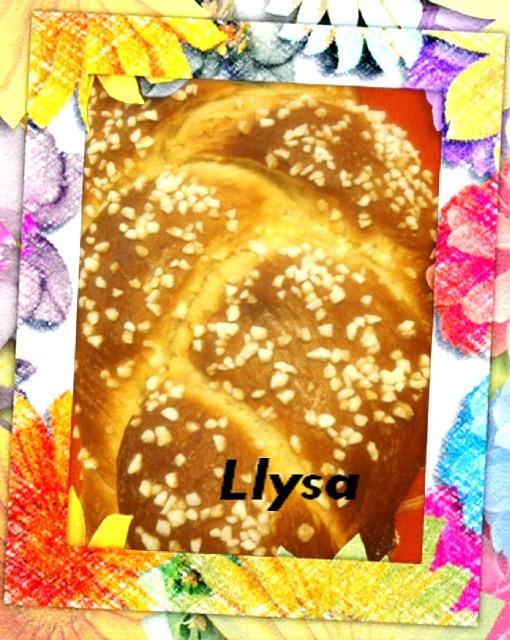 Délicieuse brioche tressée Délicieuse brioche tressée