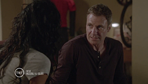 Critiques Séries : Rizzoli & Isles. Saison 3. Episode 14. vlcsnap-2012-12-20-15h13m33s226.png