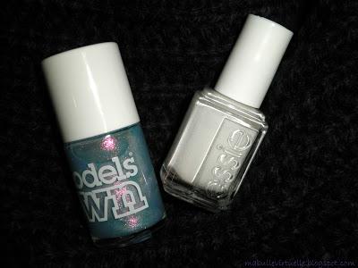 Un froid glacial souffle sur mes ongles Un froid glacial souffle sur mes ongles