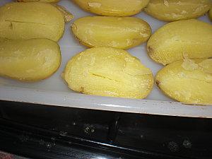 POMMES DE TERRE GRATINEES AU PARMESAN CIMG8794