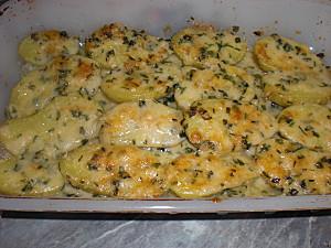POMMES DE TERRE GRATINEES AU PARMESAN CIMG8796