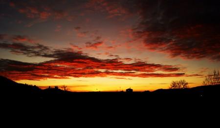 Ciel Apocalyptique ! lever de soleil