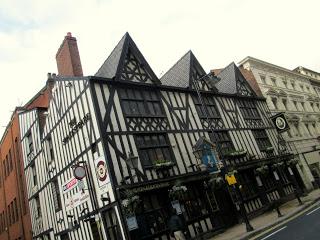 Manchester en douze édifices Manchester en douze édifices