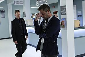 Quand les policiers changent de disque… CSI-NY-Season-9-Episode-4-Unspoken-21.jpg