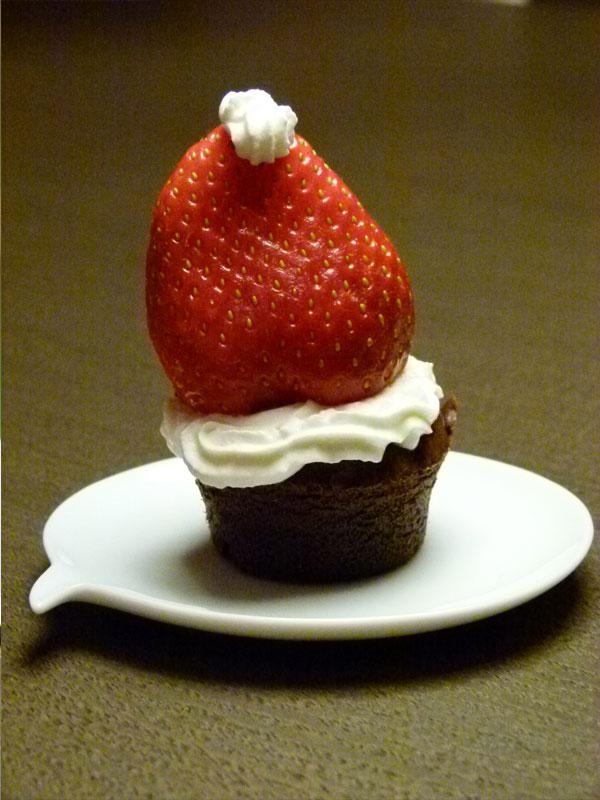 gateau-bonnet-pere-noel Gateaux bonnets de père Noël, ça change de la buche !