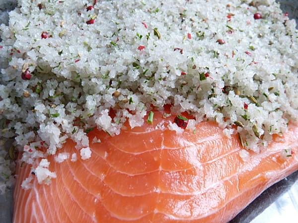 SAUMON GRAVLAX P1030019.JPG