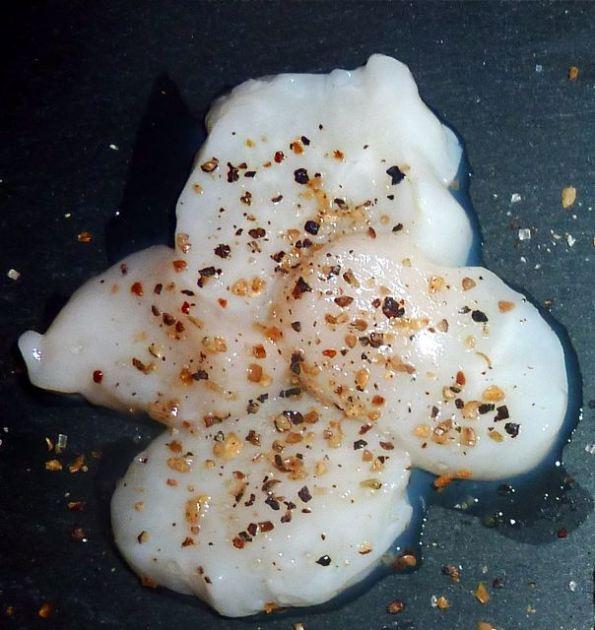 Des recettes de noix de Saint jacques en veux-tu ? En voilà ! Carpaccio de St Jacques à l'érable