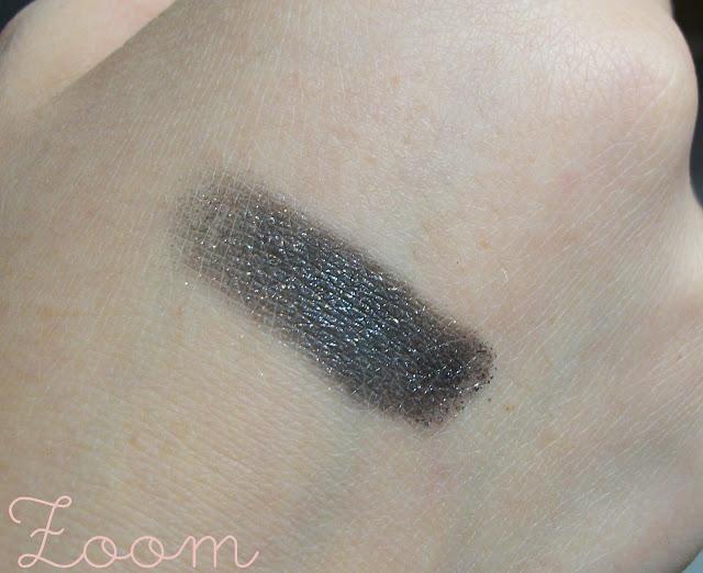 Make Up de Fêtes #2 (ou pas) Make Up de Fêtes #2 (ou pas)