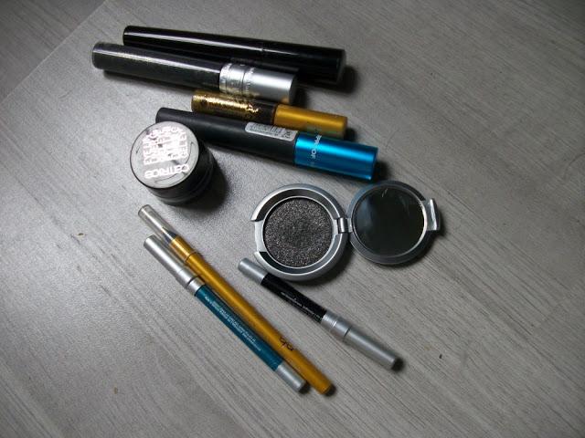 Make Up de Fêtes #2 (ou pas) Make Up de Fêtes #2 (ou pas)