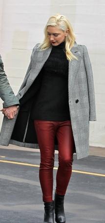 Le look de la semaine: Gwen Stefani et son cuir rouge