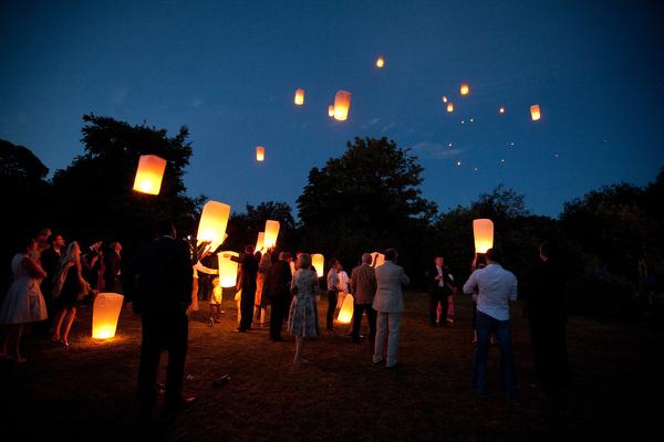 lanternes volantes pour mariage